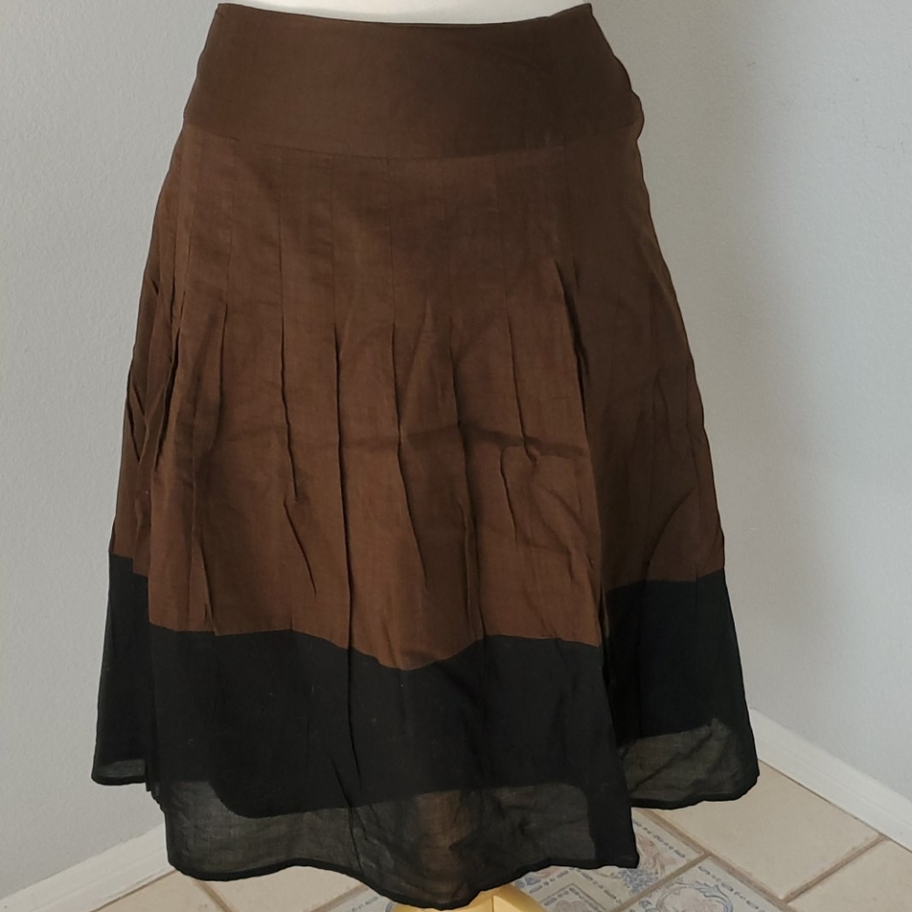 Apostrophe Black Brown Pleated Lined Skirt